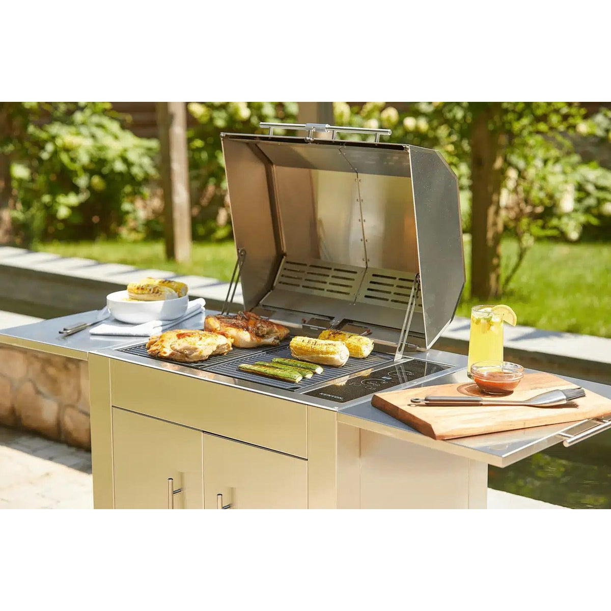 Kenyon Texan 240V Electric Grill with Stand - Dual-Zone Touch Control