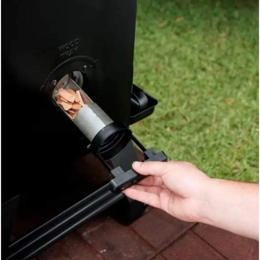 Masterbuilt 24-Inch Digital Electric Smoker - Professional BBQ Results at Home
