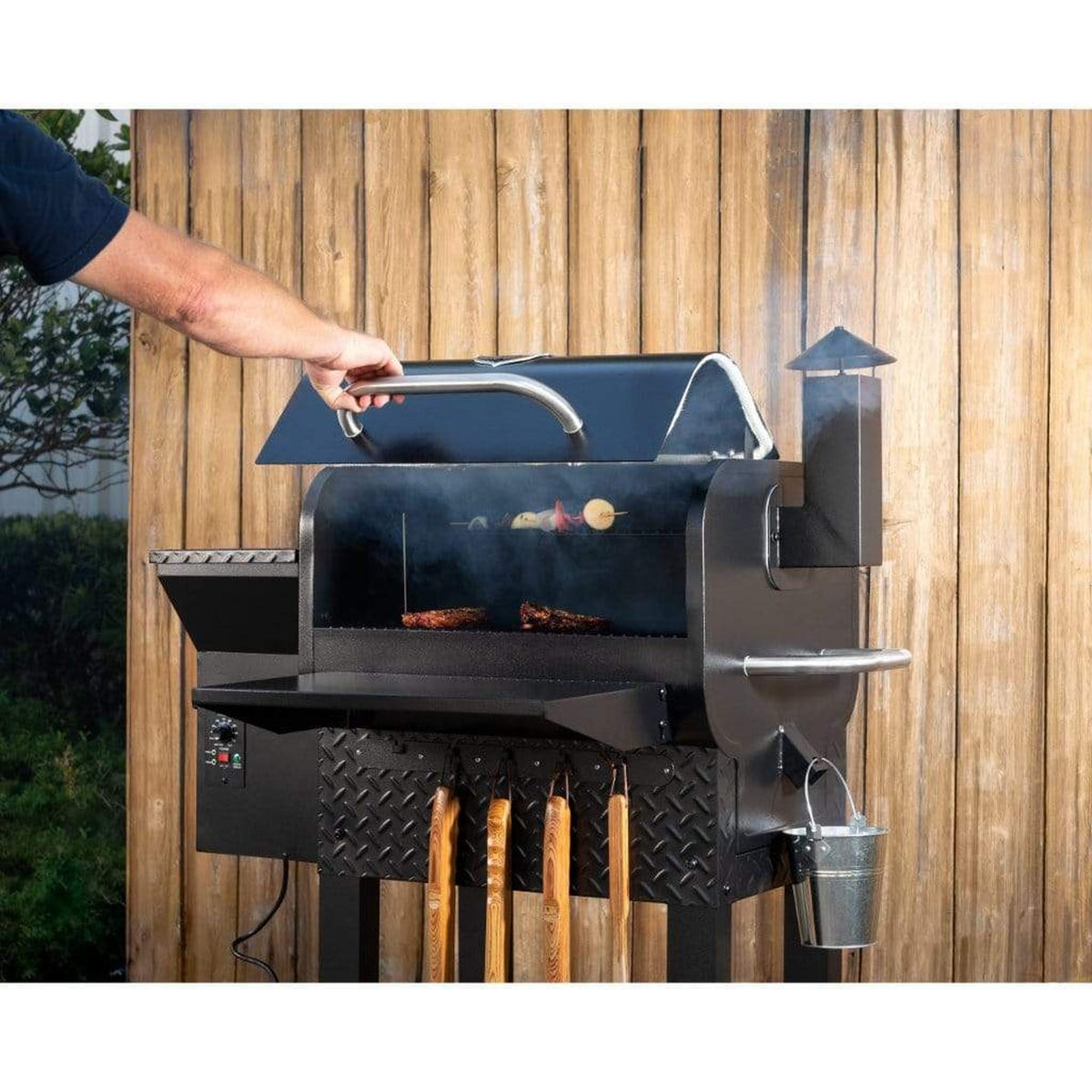 Fire Sense Prime Pellet Grills KC King 600 Electric Pellet Grill