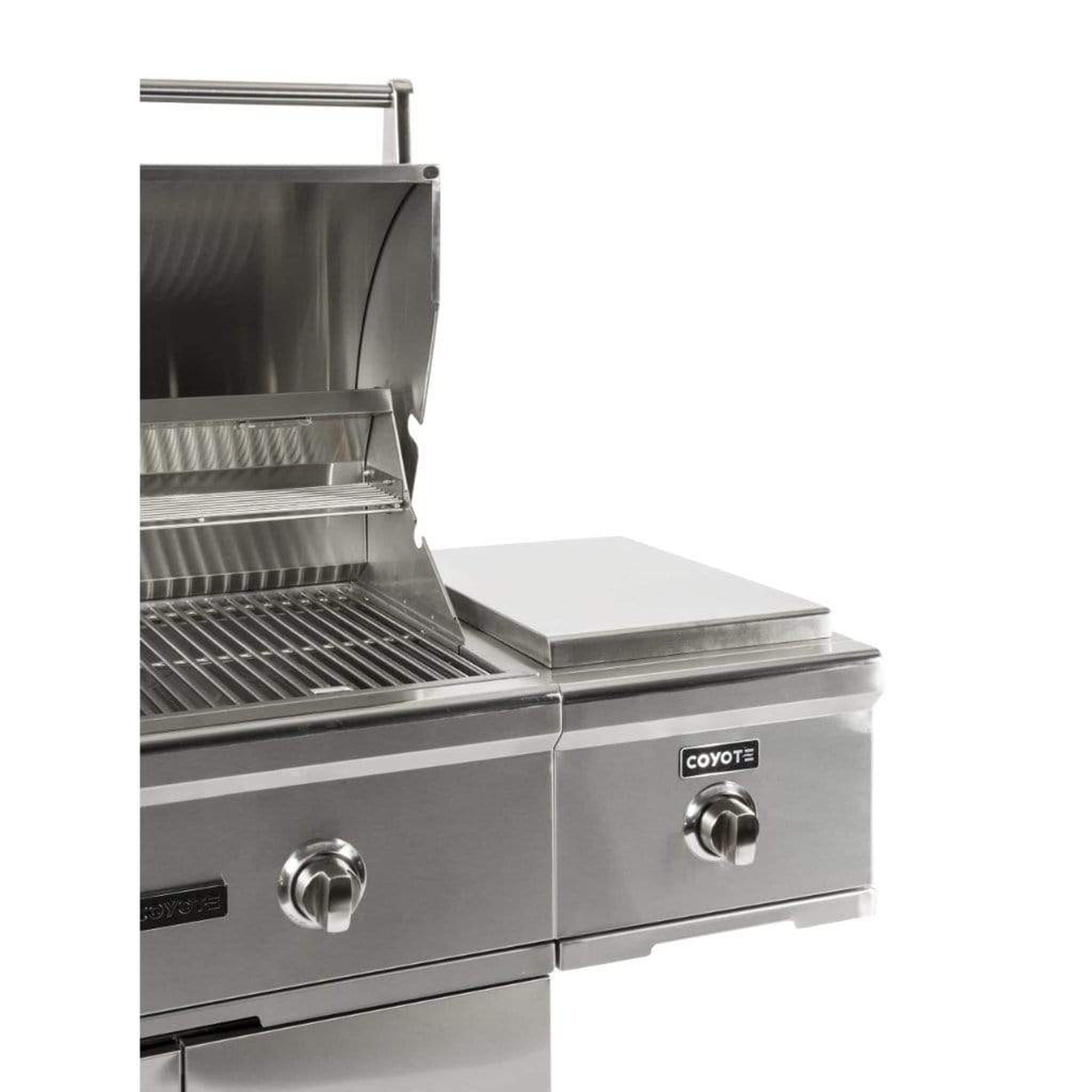 Coyote C-Series 28-Inch 2-Burner Freestanding Natural Gas Grill