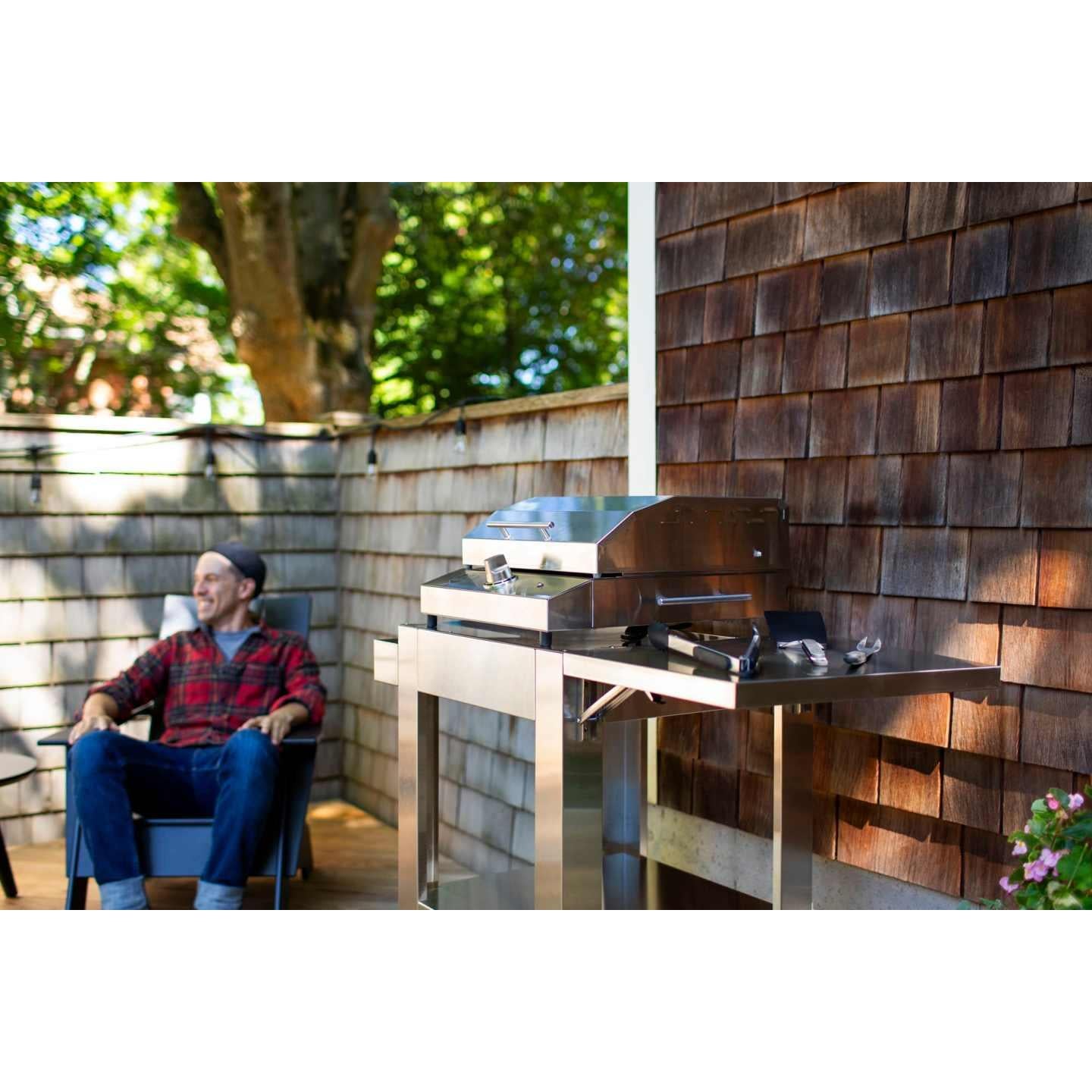 Kenyon G2 27-Inch 120V Portable Electric Grill with Integrated Stand