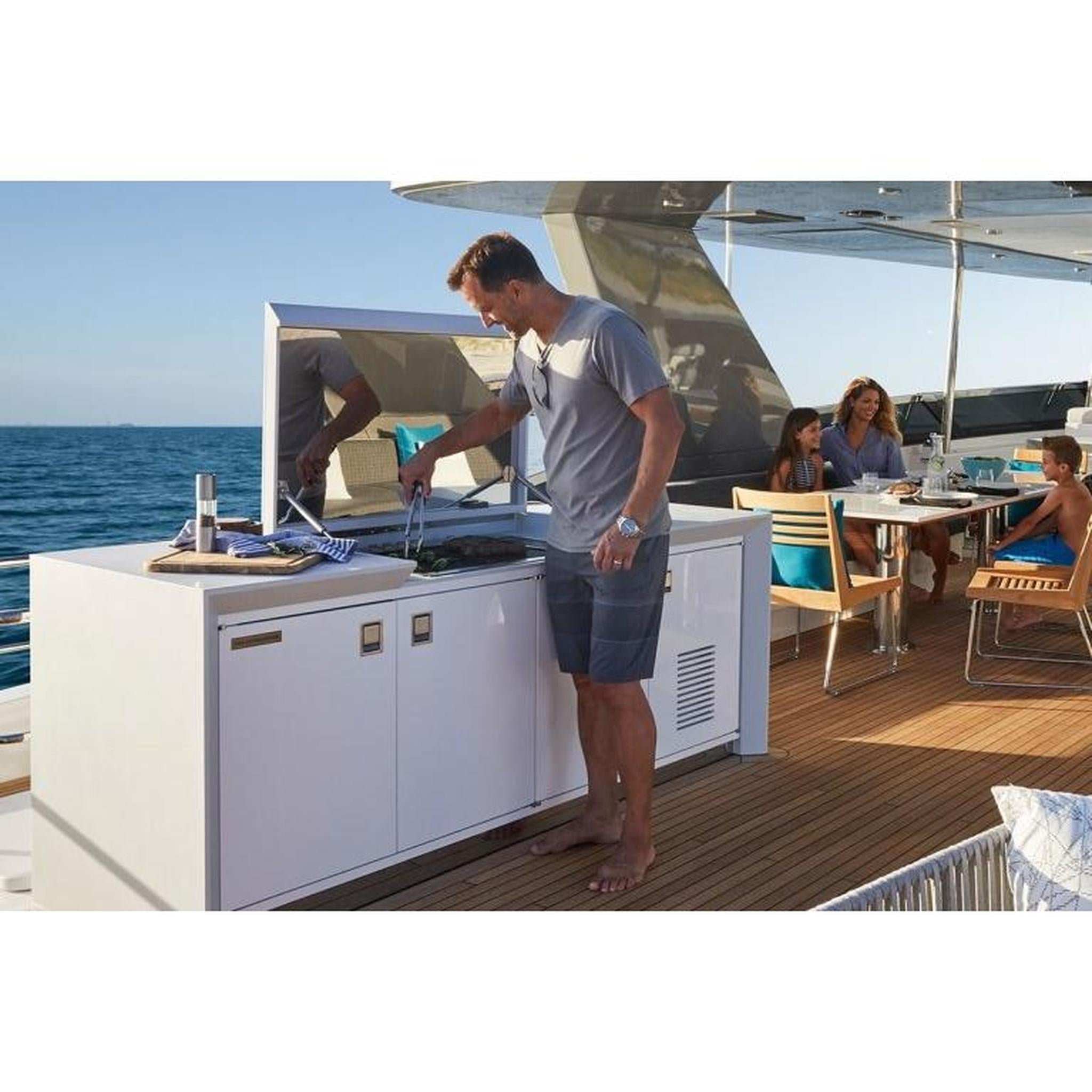 Kenyon Texan 30-Inch Built-In Electric Grill - 2-Burner, 208V, Touch Control