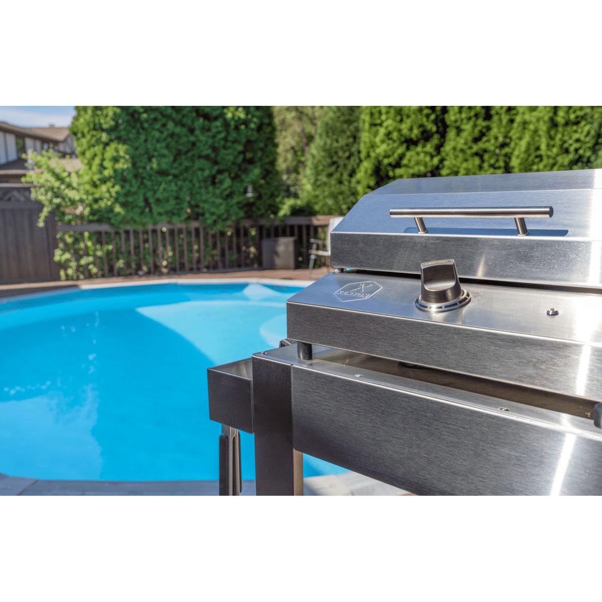 Kenyon G2 27-Inch 120V Portable Electric Grill with Integrated Stand