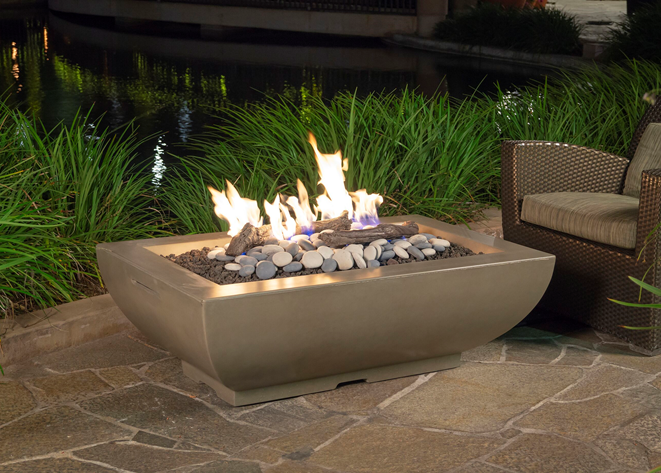 American Fyre Designs Bordeaux Rectangle Concrete Fire Bowl with Electronic Ignition