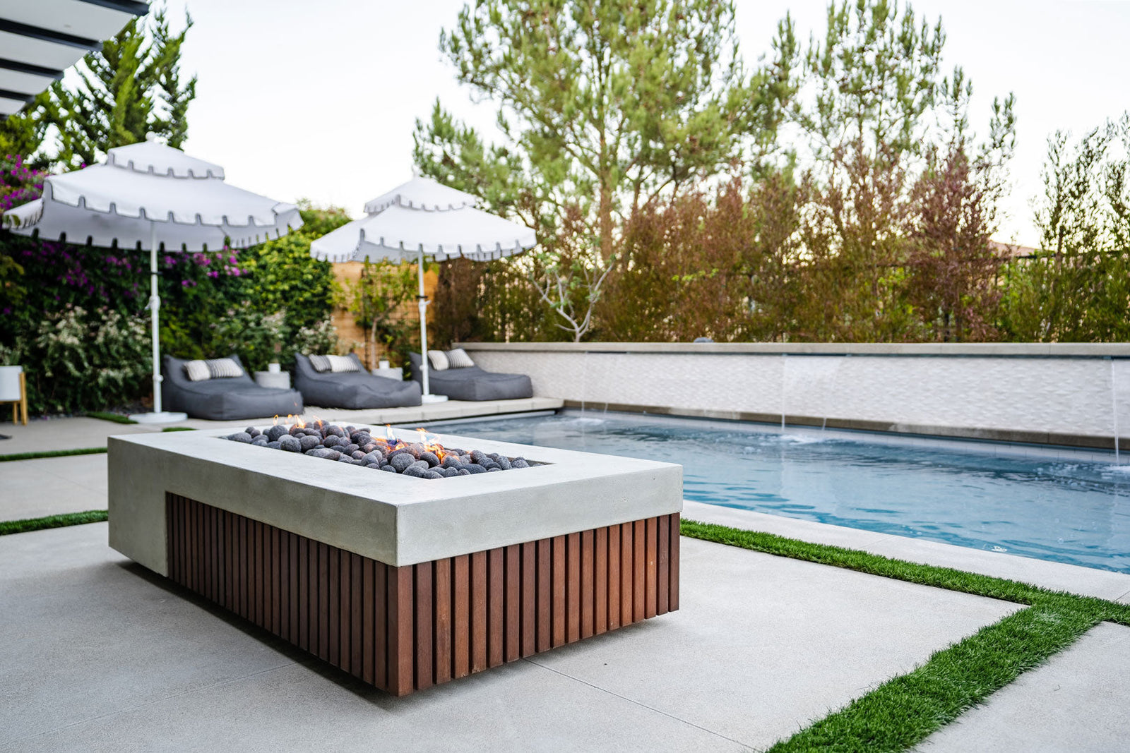 Prism Hardscapes Fairmont Concrete Fire Table