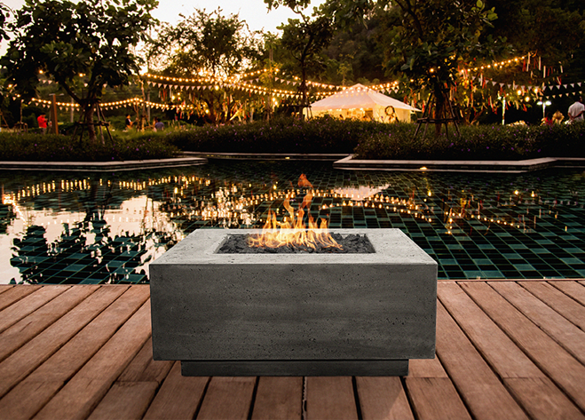 Prism Hardscapes Tavola 42 Concrete Fire Table