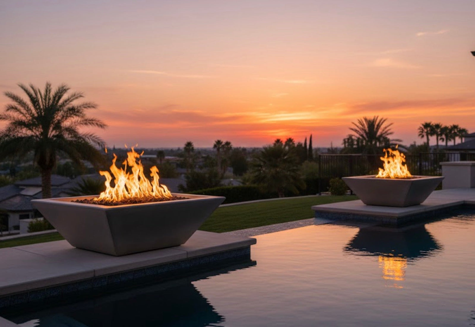 Prism Hardscapes 30" Lombard Pedestal Concrete Fire Bowl